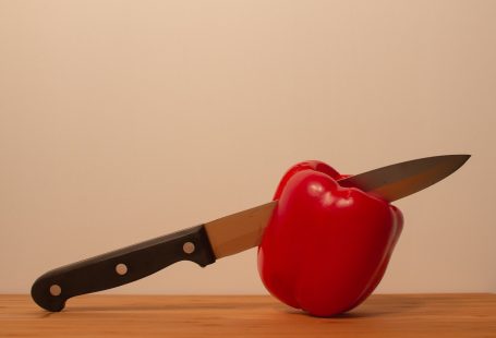 knive in red pepper